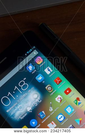 Ryazan, Russia - March 21, 2018 - Mobile Apps Icons With Logos Of Facebook, Instagram, Paypal, Vk An