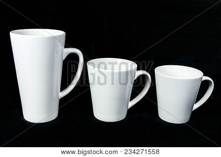 Insulated Unprinted Cups For Sublimation Of Different Shapes, Colors And Designs - Designer On A Bla