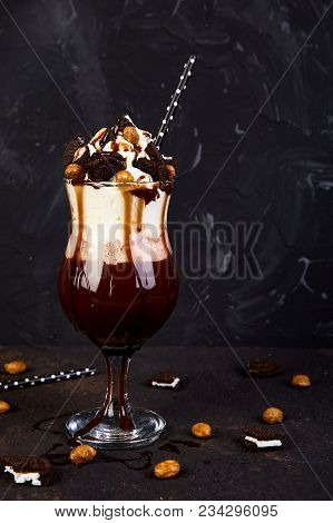 Extreme Milkshake With Chocolate