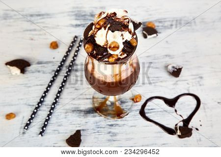 Extreme Milkshake With Chocolate