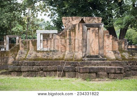 Thailand Buriram Khmer Temple Prasat Muang Tam