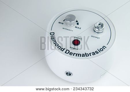 Diamond Micro Dermabrasion Device For Health Care