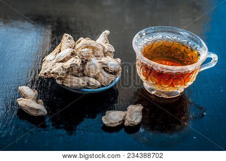 Beneficial Tea Of Dried Ginger Or Zingiber Officinale With Benefits Like Help Digestion, Reduce Naus
