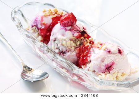 ไอศครีมซันเด