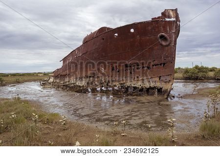 Port Adelaide, South Australia, Australia - February 10, 2018: The Corroding Shell Of The Excelsior 