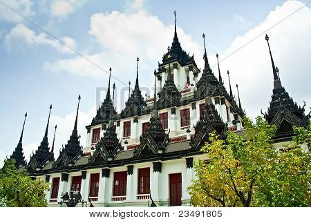 LOHA Prasat Metal Palace