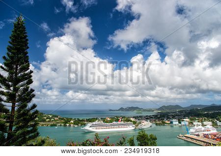 Castries, St.lucia - November 26, 2015: Summer Vacation On Tropical Island. Ships In Sea Port On Mou