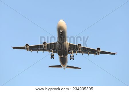 Istanbul, Turkey - January 07, 2018: Turkish Airlines Airbus A340-313x (cn 331) Landing To Istanbul 