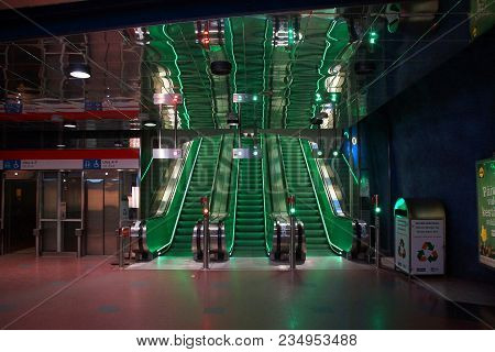 Finland, Helsinki - March 25, 2018: Escalator For Descent To The Platform Of The Metro Station Kampp