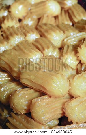 Luqaimat, Awwama, Or Luqmat Alqadi, Arabic Sweets