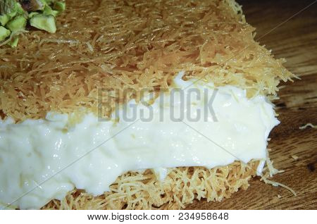 Osmaliya, Arabic Sweets For Ramadan And Eid
