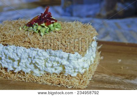 Osmaliya, Arabic Sweets For Ramadan And Eid