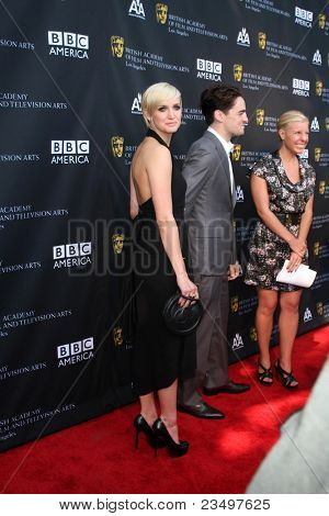 LOS ANGELES - SEP 17: Ashlee Simpson ankommer på den niende årlige BAFTA Los Angeles TV Tea Party. på L