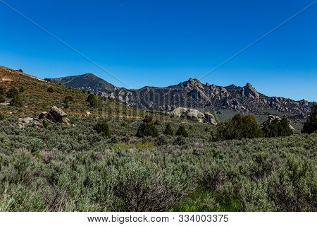 The City Of Rocks In Idaho Marked The Halfway Point Of The California Trail And Today Offers Rock Cl