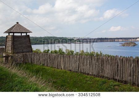 Zaporizhia - Ukraine, May 02, 2015: The Wooden Tower And Protective Fortifications In Museum Of Zapo
