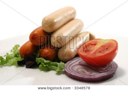Pyramide von Huhn und Schweinefleisch Sauasges