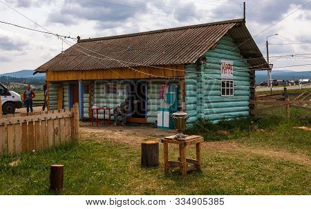 Kuret, Irkutskaya Oblast, Russia - July, 2015: People Resting At A Road Cafe By Road To Olkhon Islan