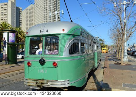 San Francisco - Mar. 15, 2014: F-line Antique Pcc Streetcar No.1053 Brooklyn New York On Embarcadero