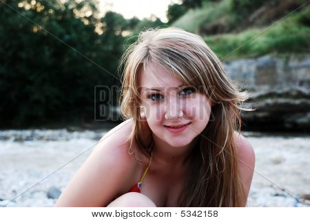 美丽的姑娘