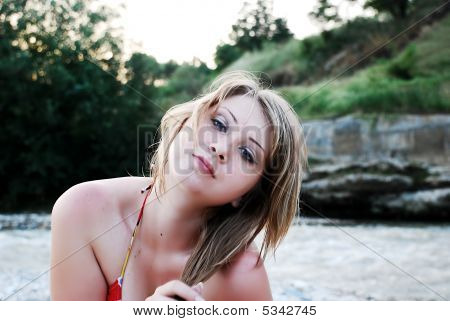 美丽的姑娘
