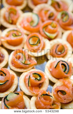 Salmon CanapÃ©