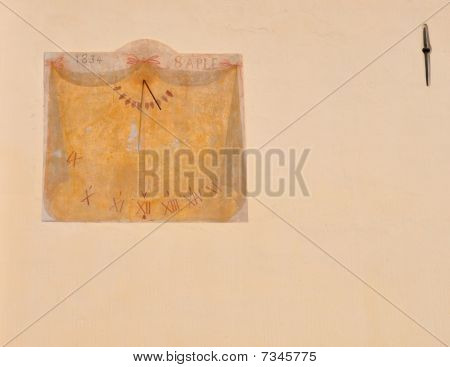 Sonnenuhr