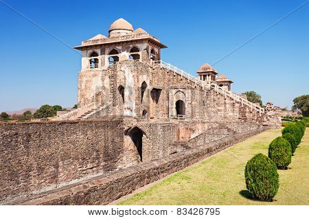 Jahaz Mahal, Mandu