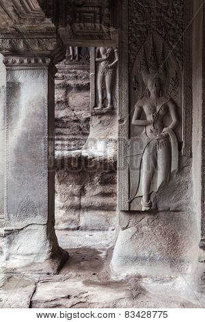 Bas-relief on the wall of Angkor Wat Temple