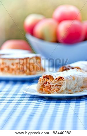 Apple pie - cake