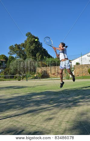 Tennis in a beautiful day