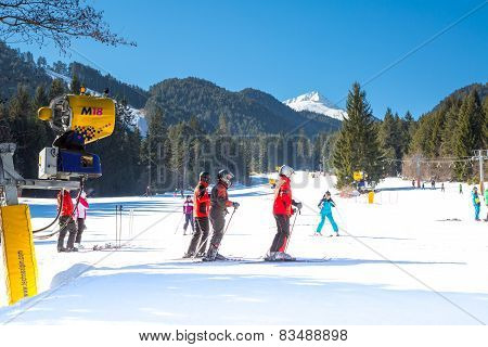 Skiers on the slope in Bansko, Bulgaria