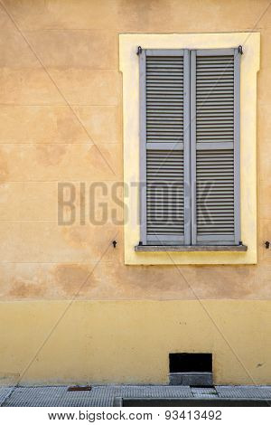 Jerago Window  Varese Palaces Italy    The Concrete  Brick