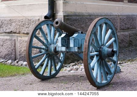 Malmgard, Finland. Gun at the Manor House