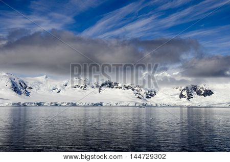 Antarctica - Antarctic Peninsula - Palmer Archipelago - Neumayer Channel - Global warming - Fairytale landscape