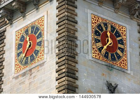 Beautiful view of famous Hamburg town hall .
