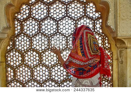 A Young Woman (travaler) Visit Ancient Fort In Jaipur, India.
