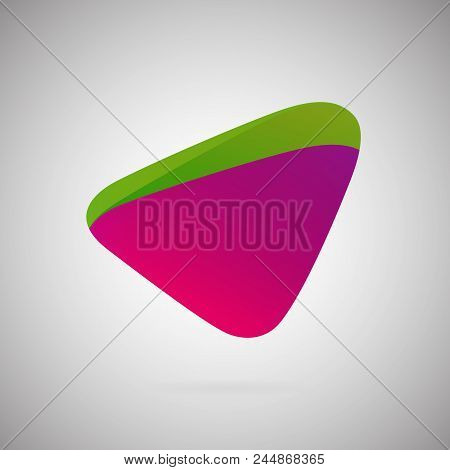 Abstract Gradient Geometric Icon Colorful Vector Illustration. Blanc Color Emblem For Logo, Text, Le