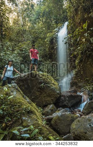 Yojoa Lake, Honduras »; December 2019: A Couple At The Cascada Del Cerro Azul Meambar National Park 