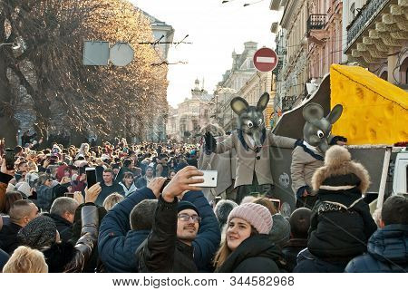 Ukraine, Chernivtsi, January 2020. Lightning Festival: 