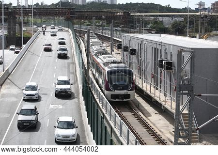 Salvador Subway Train