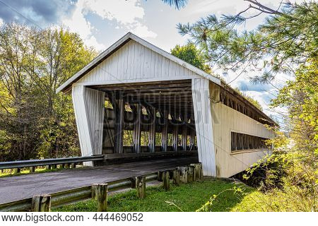 Giddings Road Covered Image & Photo (Free Trial) | Bigstock