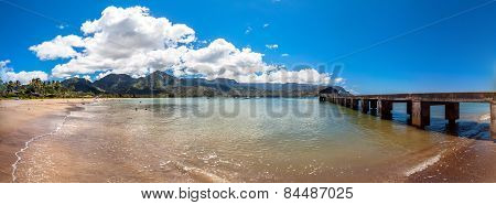 Hanalei Bay, Kauai Island - Hawaii