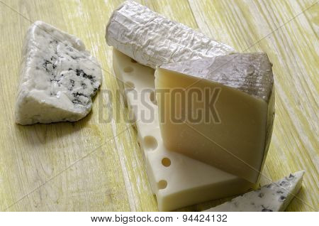 Spanish Manchego Cheese, Goat, Gruyere, Gorgonzola.
