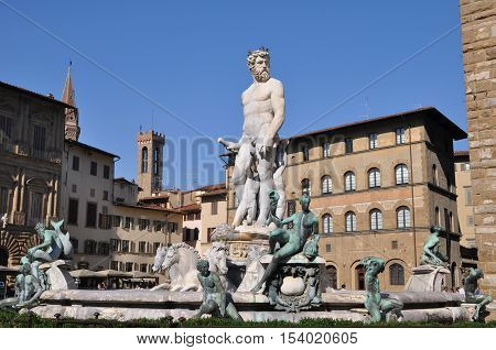 Fountain Of Neptune In The Olt Town Center Of Florence