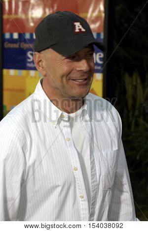 Bruce Willis at the Los Angeles premiere of 'The Bourne Supremacy' held at the Cinerama Dome in Hollywood, USA on July 16, 2004.