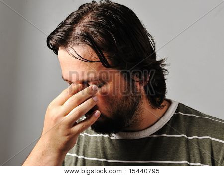 Ritratto di giovane maschio triste
