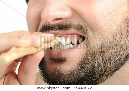 Staré islámské tradiční přírodní čisticí nástroj, siwak nebo miswak, dnes zuby kartáčkem