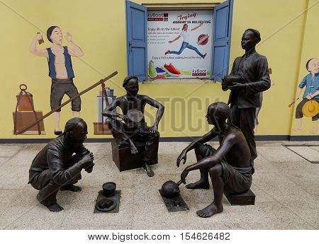 Statues In Singapore