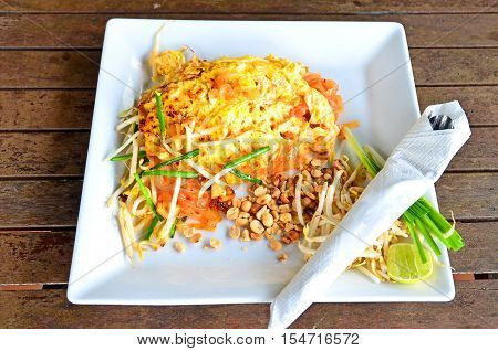 Thai Fried Noodle With Prawn Popular food in Thailand