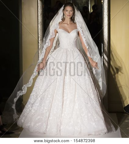 Oleg Cassini - Fall 2017 Collection - New York Fashion Week Bridal